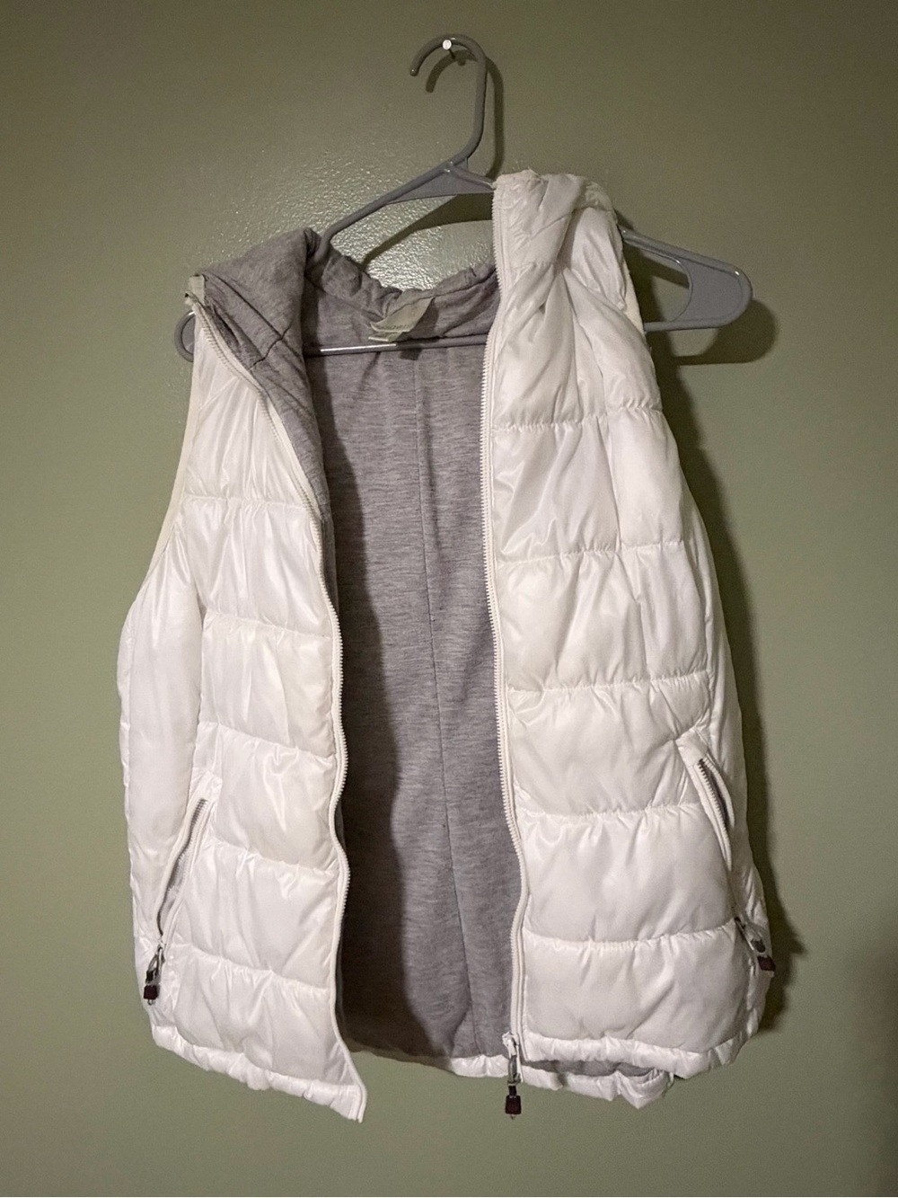 Tangerine White Quilted Hooded Puffer Vest with Gray Lining